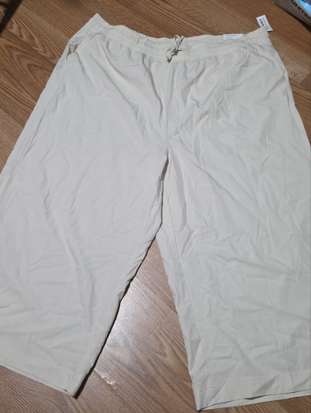 OLD NAVY STRETCH TECH Drawstring Wide Leg Pants